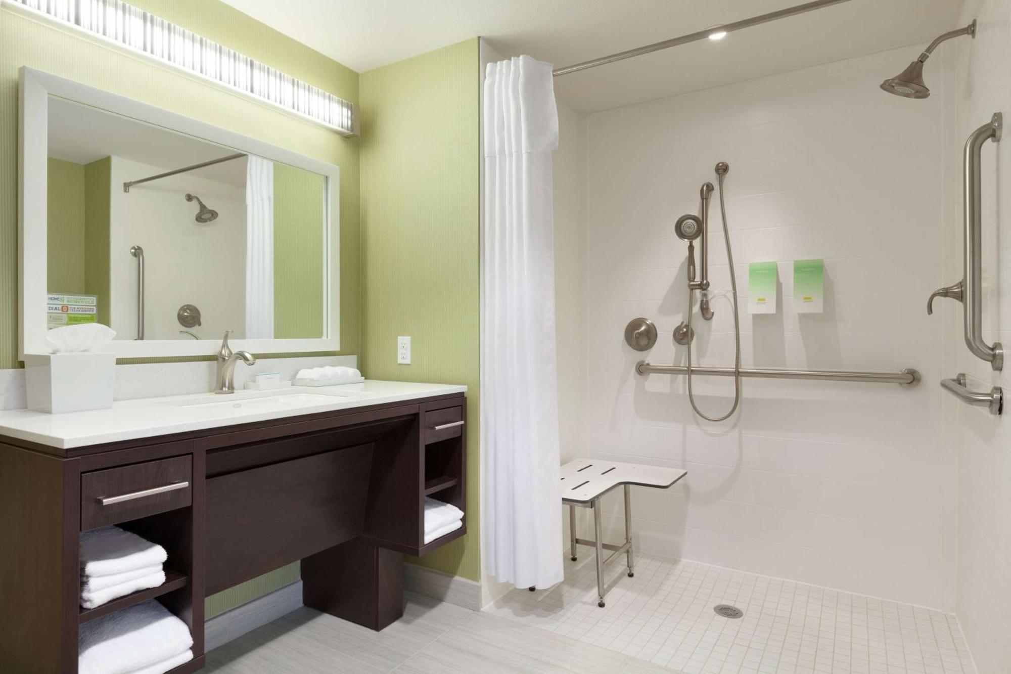 Home2 Suites By Hilton Seattle Airport Tukwila Exterior photo