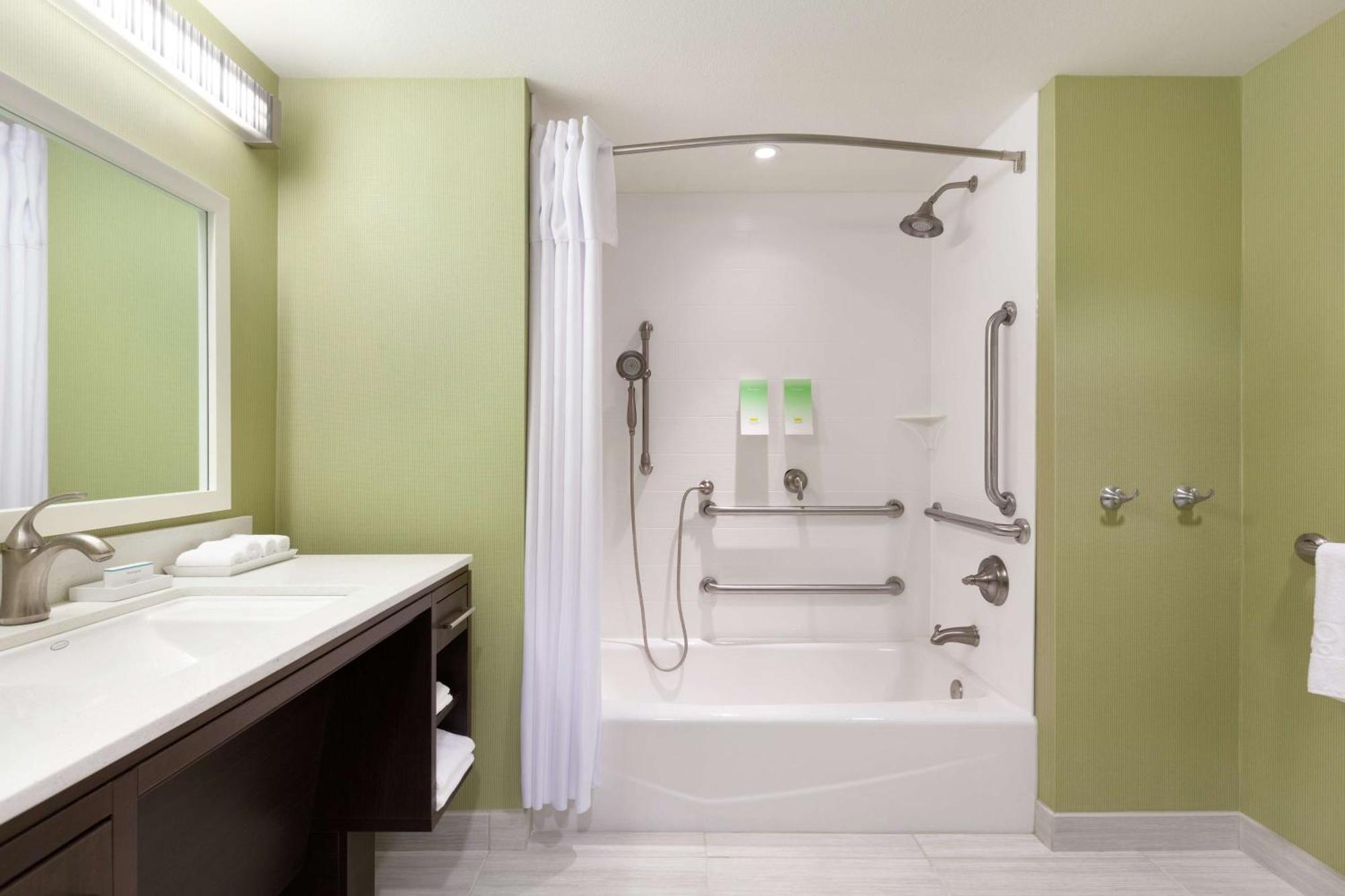 Home2 Suites By Hilton Seattle Airport Tukwila Exterior photo